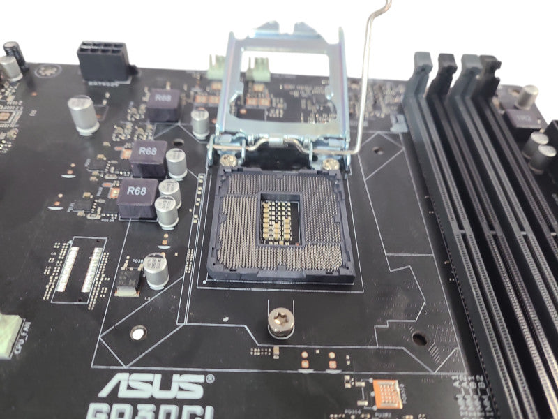 ASUS GD30CI LGA1151 Motherboard *READ*