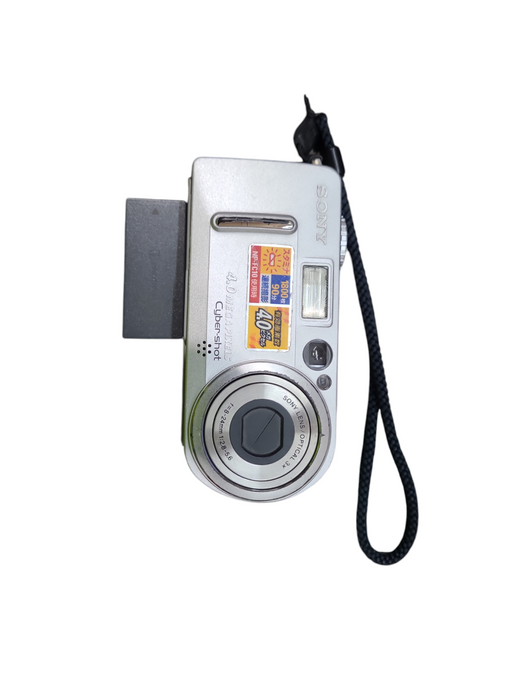 Sony Digital Camera Cybershot DSC-P9 4.0MP