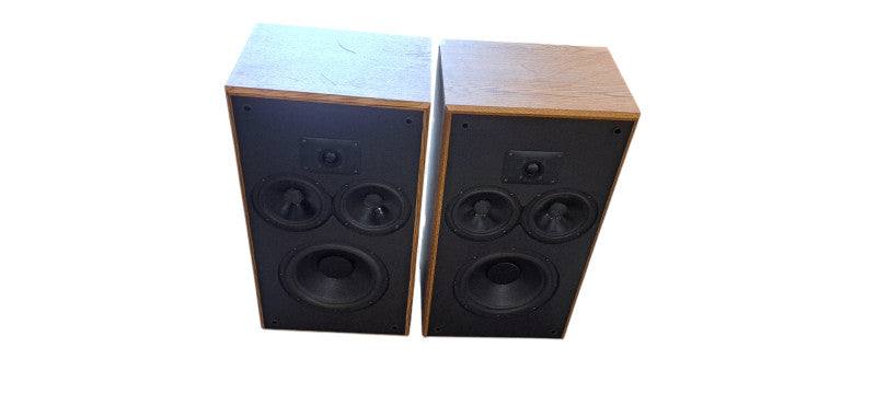 Polk Audio Monitor 10 Bookshelf Speakers | READ