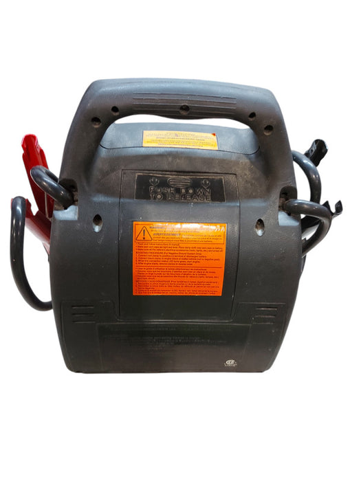 Motomaster Eliminator 700A Mobile Power PacK