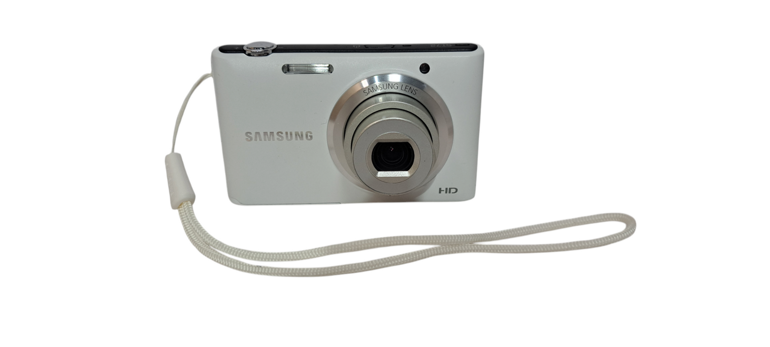 Samsung ST72 16.2 Mega Pixel Digital Camera