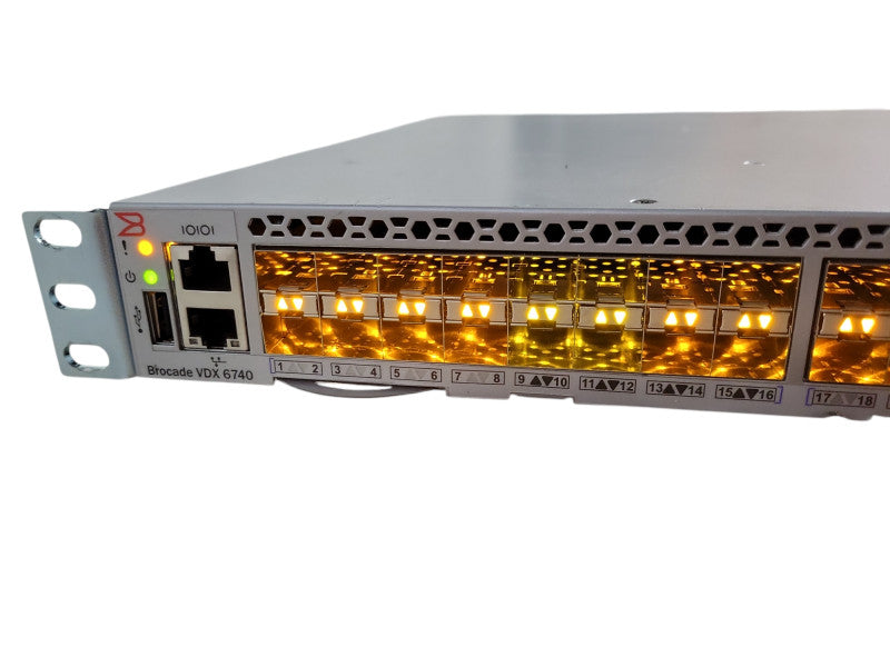 Brocade Networks BR-VDX6740-24-R 48x 10G SFP+ +4x 40Gb QSFP+ Switch, READ !