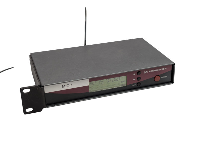 SENNHEISER True Diversity Receiver EM 100 740-776 MHz  -