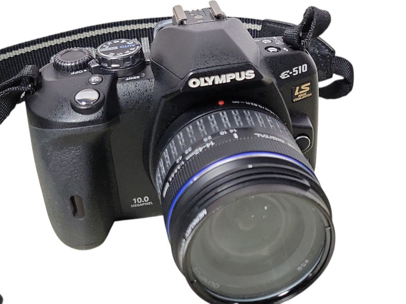 Olympus E-510 10MP with olympus digital 14-42mm 1:3.5-5.6 ED Lens, READ _