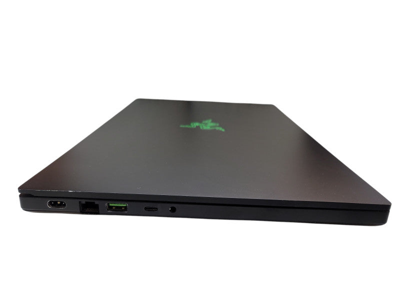 Razer Blade 15" Base 2021 i7-10750H 32GB DDR4 RTX 3060 256GB SSD READ β Lap200