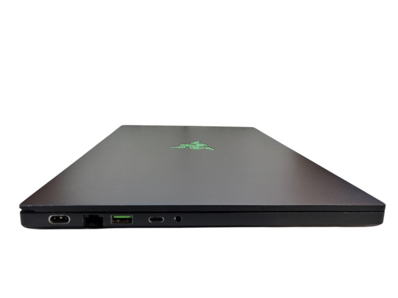 Razer Blade 15" Base 2021 i7-10750H 32GB DDR4 RTX 3060 256GB SSD READ β Lap200