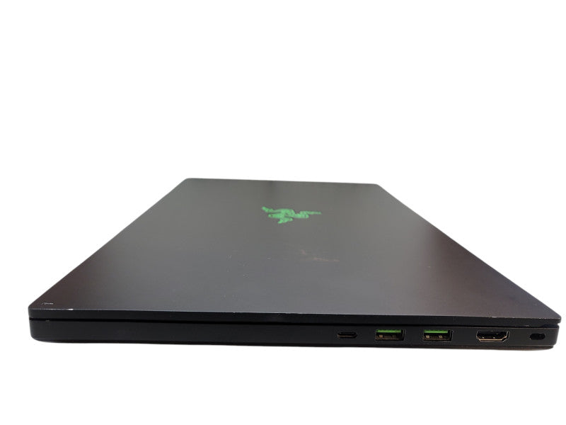 Razer Blade 15" Base 2021 i7-10750H 32GB DDR4 RTX 3060 256GB SSD READ β Lap200