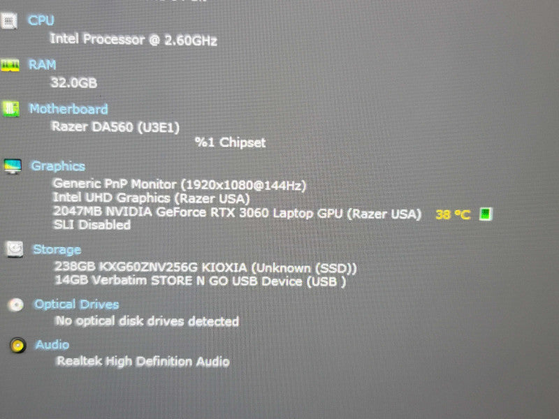 Razer Blade 15" Base 2021 i7-10750H 32GB DDR4 RTX 3060 256GB SSD READ β Lap200