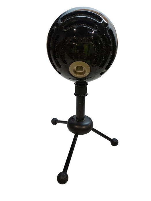 Blue snowball  microphone with USB B type