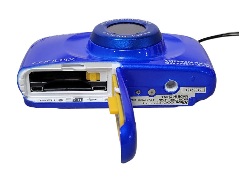 Nikon Coolpix S33 waterproof Digital Camera Blue, READ _