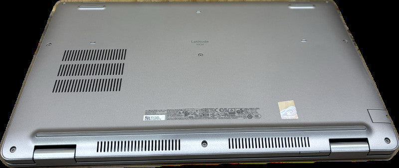 Dell Latitude 5530 Core i7-1265U@1.8GHz 16GB RAM 256GB SSD  Lap200
