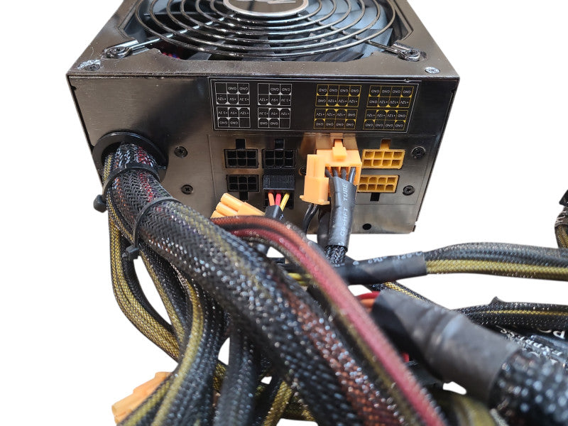 Semi Modular OCZ Technology 1000W Gold+ Power Supply (OCZ-Z1000M)