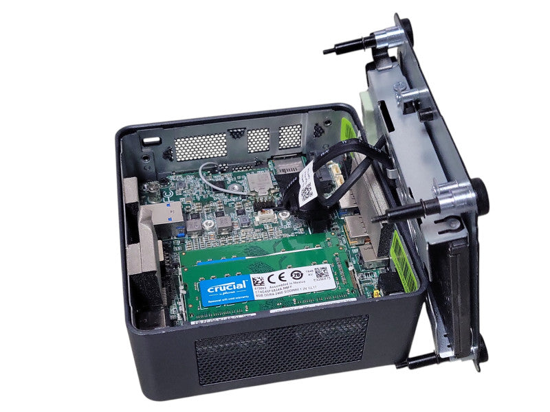 Intel NUC BOXNUC8i7BEH1 Core I7-8559U 2.70GHz, 8GB RAM 240GB SSD _