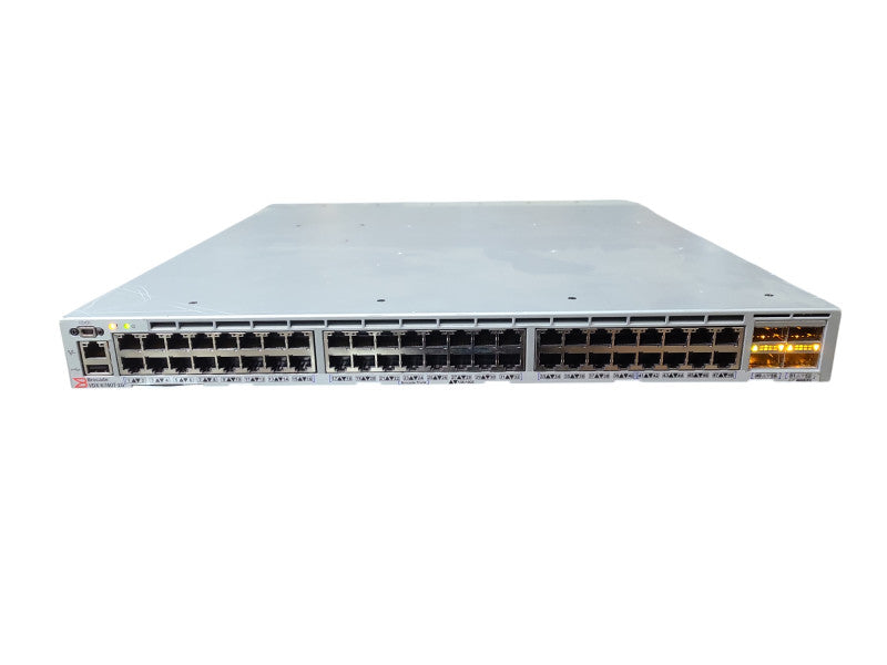 Brocade BR-VDX6740T-56-1G-R RJ45 & 2x 40G QSFP+ Ports switch, 2x AC PSU