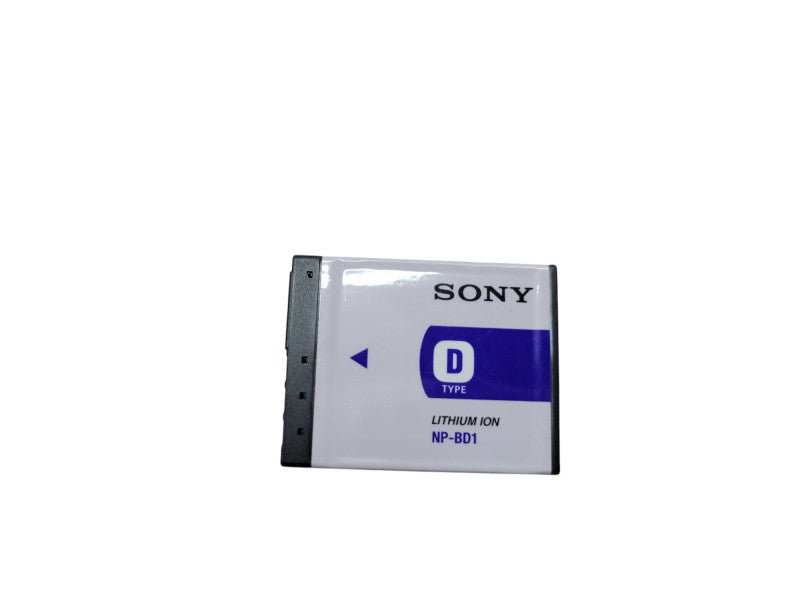 Sony DSC-T2 Point and Shoot 8.1MP Digital Camera %