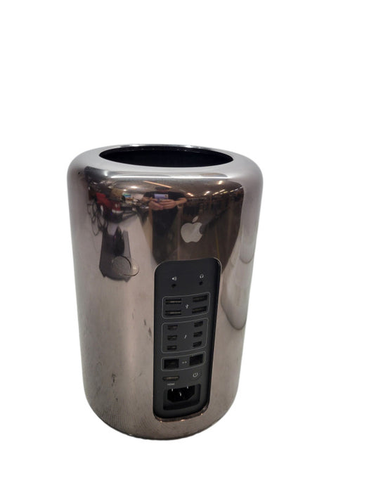 Apple Mac Pro 2013 A1481- Xeon E5-1620 v2 32GB RAM 256GB SSD 2xD300 % %
