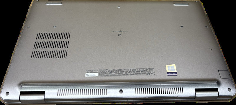 Dell Latitude 5520 i5-1135G7 16GB RAM 256GB SSD No Power Adapter READ! Q Lap200