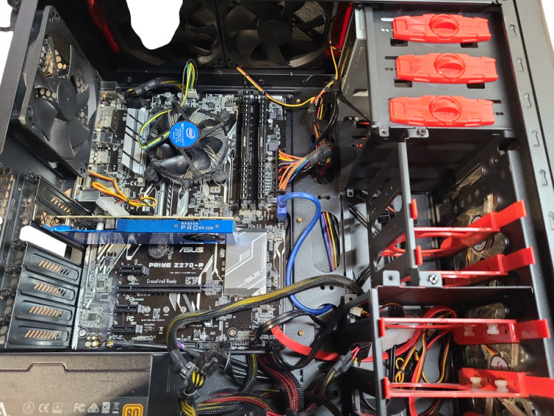Custom PC PRIME Z270-P i5-7500 3.4GHz 16GB RAM Pro WX 3100 - No HDD