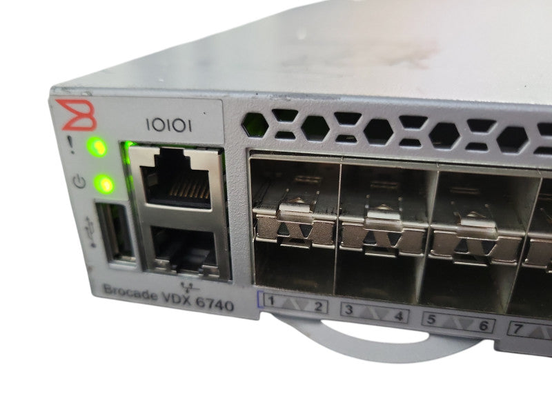 Brocade Networks BR-VDX6740-24-F 48x 10G SFP+ +4x 40Gb QSFP+ Switch, READ !