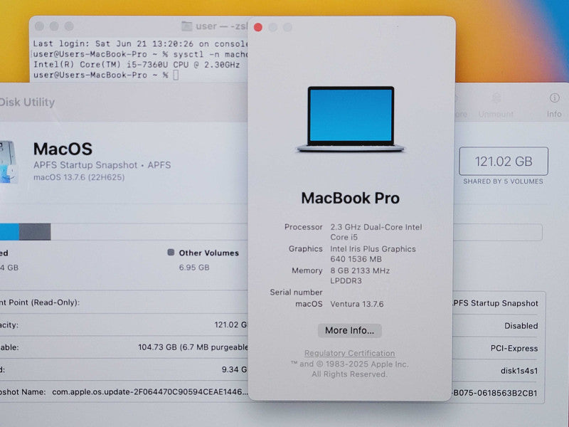 Apple Macbook Pro 2017 2-Core i5-7360U @ 2.3GHz 8GB DDR3 120GB SSD (
