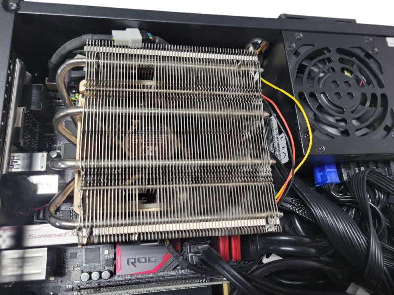 Custom/Republic of Gamers desktop PC, Core i7-6700K, 32GB DDR4, 480GB SSD _