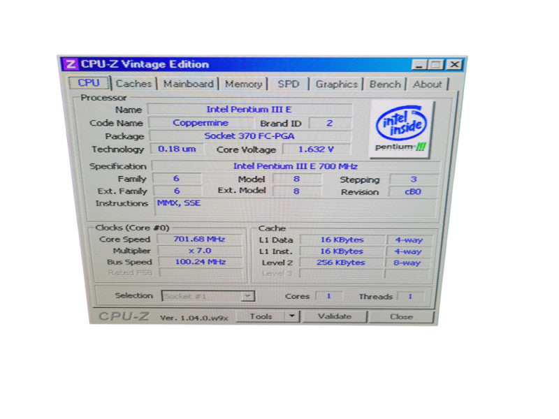 Vintage PC - Intel Penium III E @ 700MHz 256MB RAM 10GB HDD ATI 3D Rage Pro %