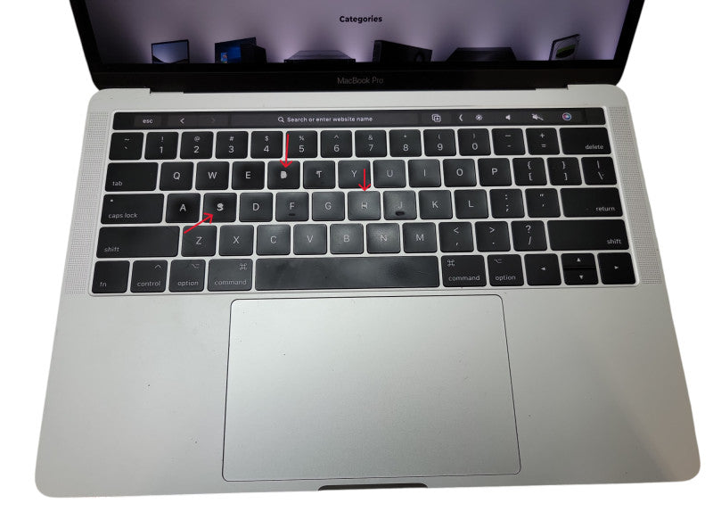 Apple MacBook Pro 13" A1706 2017 |i5-7267U @3.1GHz 16GB DDR3 256GB SSD READ