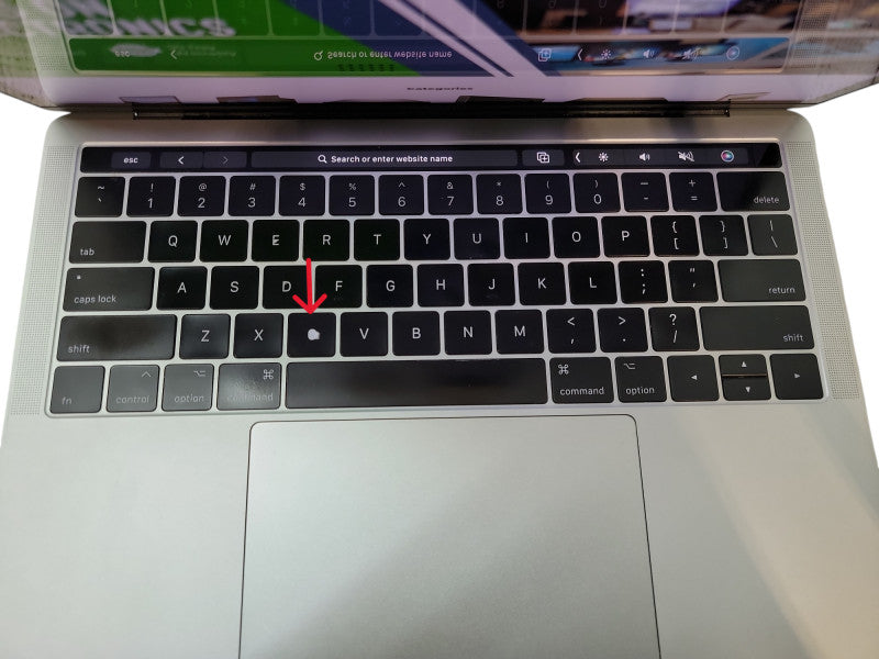 Apple MacBook Pro 13" A1706 2017 |i5-7267U @3.1GHz 16GB DDR3 256GB SSD READ Q