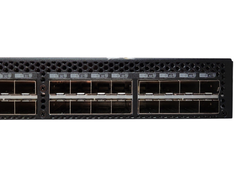 IBM SAN-Switch SAN48B-5 2498-F48 48-Port SFP+ 16G FC Switch 36 Ports Active
