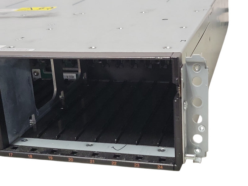 IBM Storwize V5000E 24x 2.5" w/ 2x 02PX517 Storwize V5030E Node Canister  _