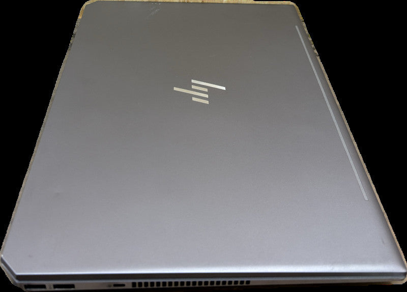 HP ZBook Studio G5 4K LCD i7-8750H QUADRO P1000 4GB GPU 16GB RAM 256GB SSD  Lap200