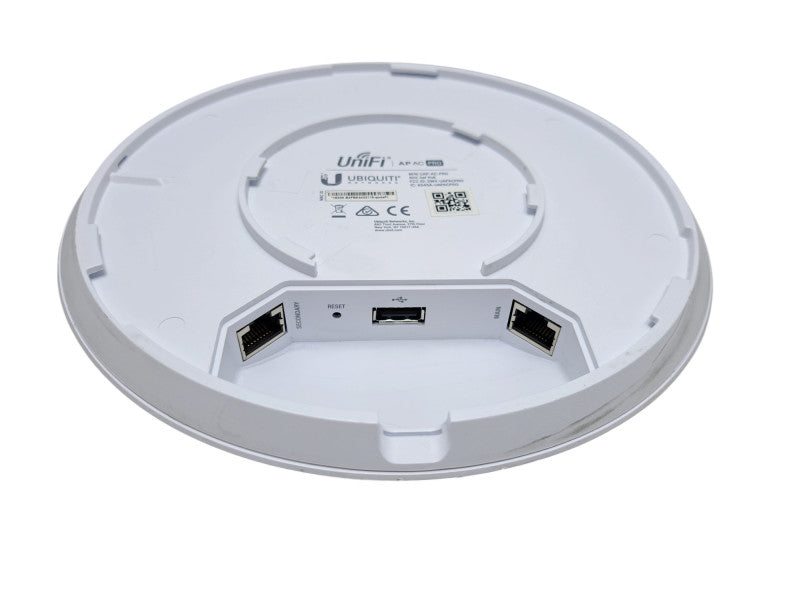 Ubiquiti Networks UAP-AC-PRO 1300Mbps Wireless Access Point