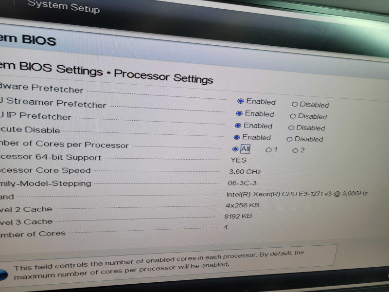 Dell PowerEdge R220 - Xeon E3-1271 v3 16GB DDR3 NO HDD 250W PSU %