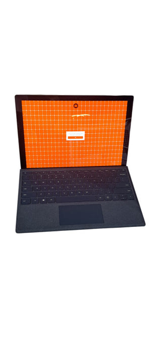 Surface Pro i5-7300U CPU|8GB RAM|256GB SSD|READ