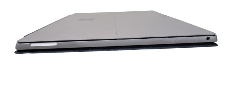Surface Pro i5-7300U CPU|8GB RAM|256GB SSD|READ