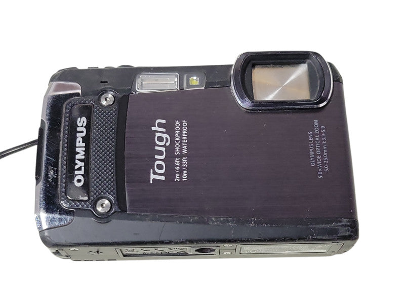 Olympus Tough TG-820 Waterproof Digital Camera, READ _