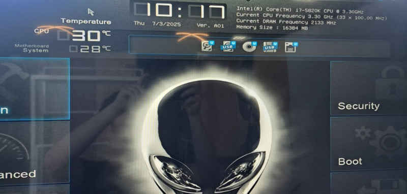 Alienware Area-51 R2 i7-5820K CPU|16GB RAM|GTX 980 GPU| No HDD