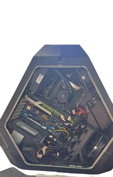 Alienware Area-51 R2 i7-5820K CPU|16GB RAM|GTX 980 GPU| No HDD