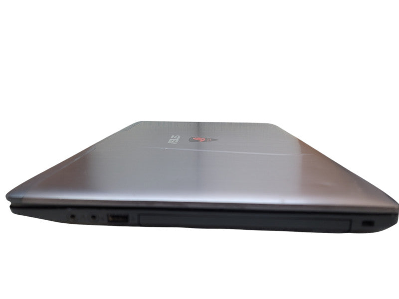 ASUS ROG 552V i7-6700HQ 16GB DDR4 GTX 960M 256GB SSD read β Lap200
