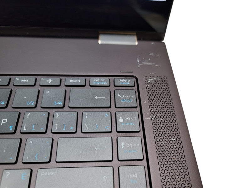 HP Spectre x360 i7-8550U 16GB DDR4 MX150 256GB SSD READ β Lap200