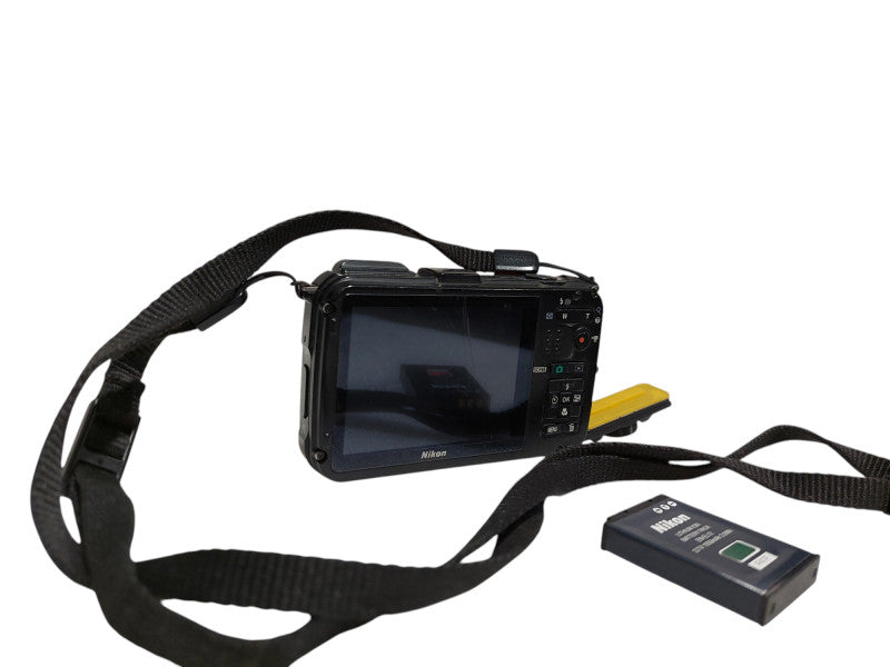 Nikon Coolpix Model: AW100 waterproof / shockprof GPS Full HD =