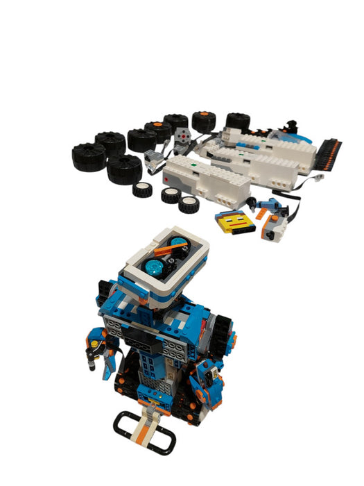 Lego Robot Kit and Loose Pieces of Legos  =
