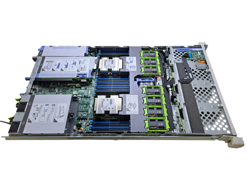 Cisco UCS C220 M5 4x 3.5"| 2x Xeon Silver 4108 @1.8GHz, 64GB DDR4, 12G RAID