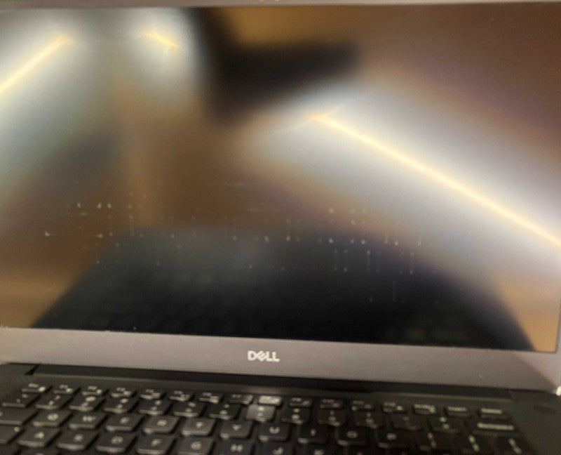 Dell XPS 15 7590 i7-9750H GTX 1650 4GB GPU 16GB RAM 256GB SSD READ!  Lap200