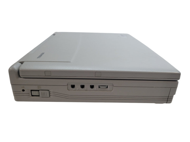 Toshiba Satellite 330CDT Intel Pentium 16MB RAM NO HDD % BudLap