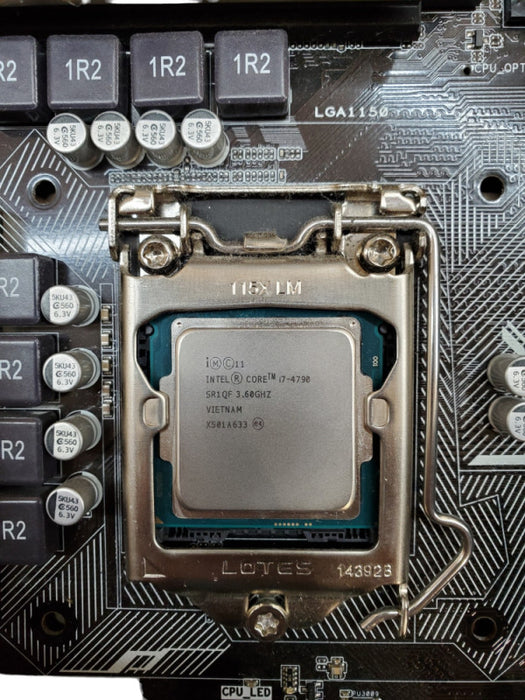 ASUS Z97-A Motherboard Core i7-4790 16GB DDR3 - No I/O Shield/Cooler