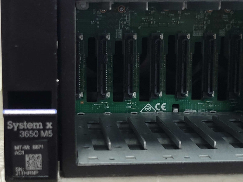 Lenovo System x3650 M5 2U 8x2.5", 2x Xeon E5-2603v4, 48GB DDR4, M5210 _