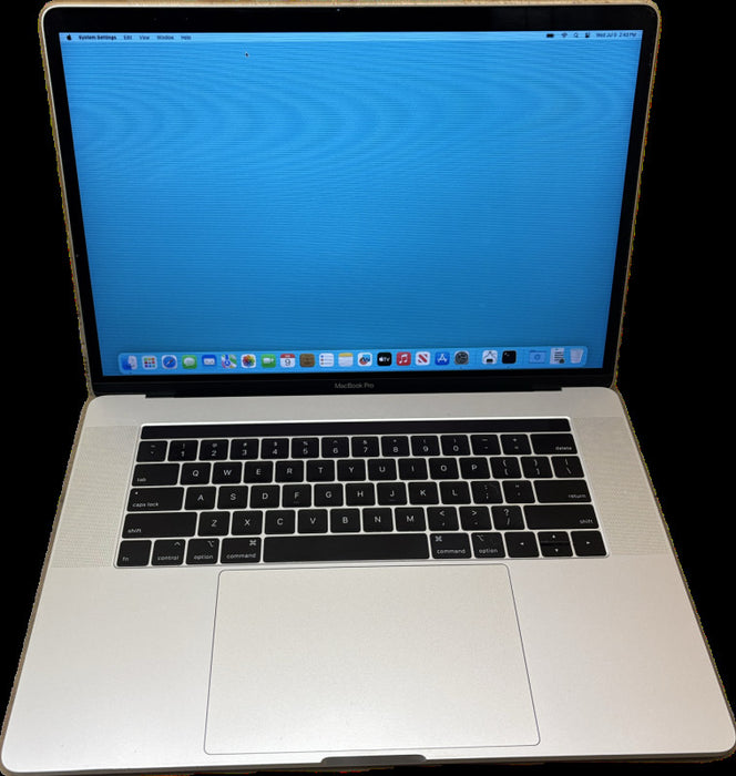 Apple MacBook Pro 15" 2018 17-8750H Radeon Pro 555X For Parts/Repair READ!