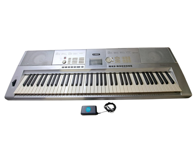 Yamaha DGX-205 76-Key Portable Keyboard w/ Built-In Song Sequencer