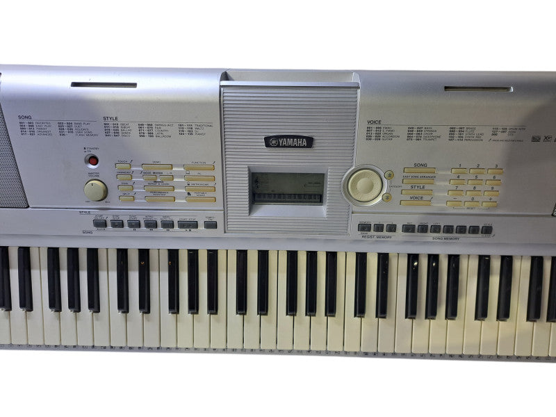 Yamaha DGX-205 76-Key Portable Keyboard w/ Built-In Song Sequencer